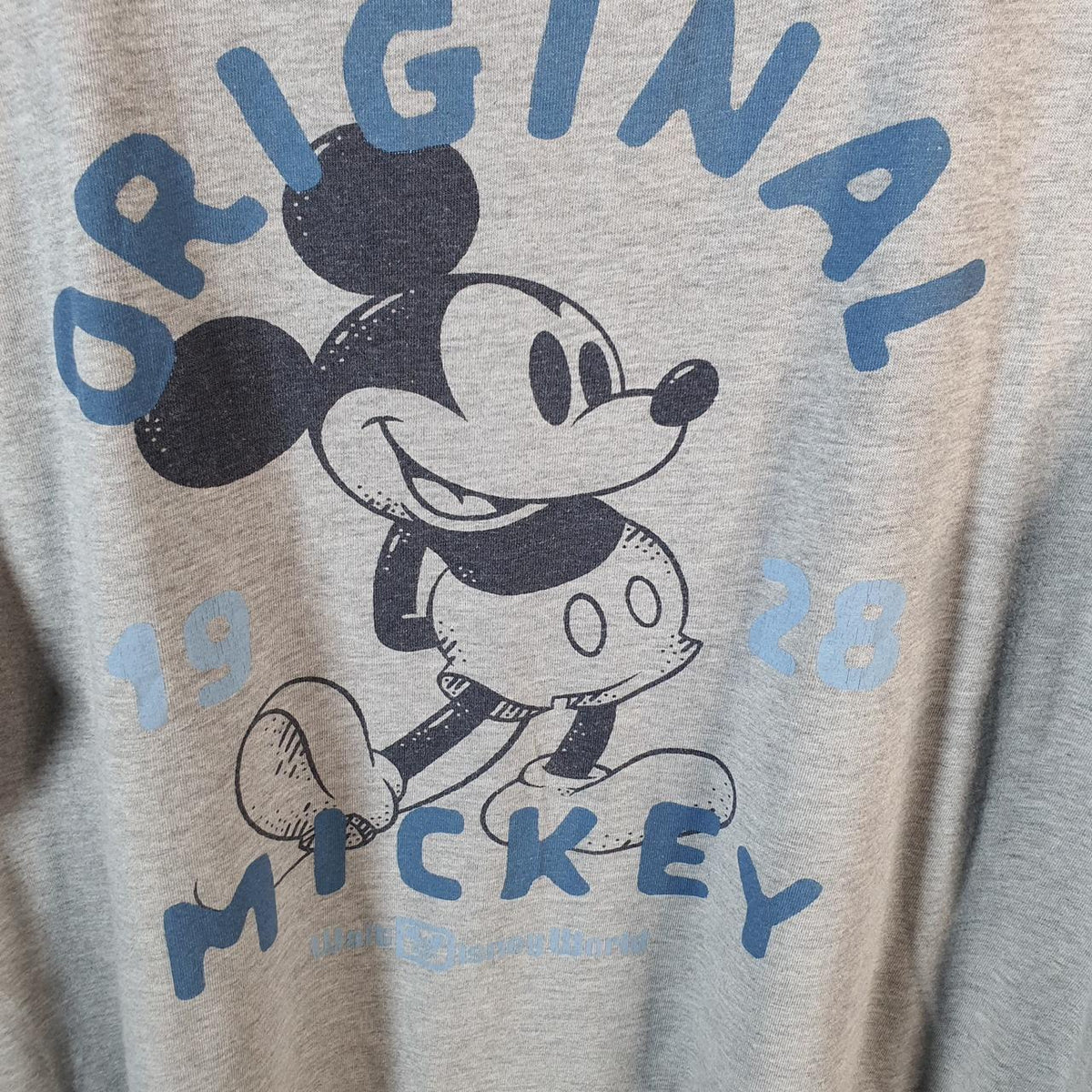 Vintage Disney Land Mickey Mouse T Shirt Men’s Small Grey Graphic Cartoon