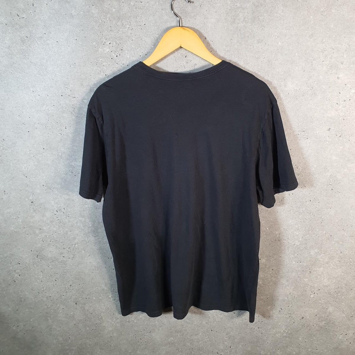 Vintage Tommy Hilfiger Blank T Shirt Shirt Men’s Large Black Casual Sports Athletic C9828