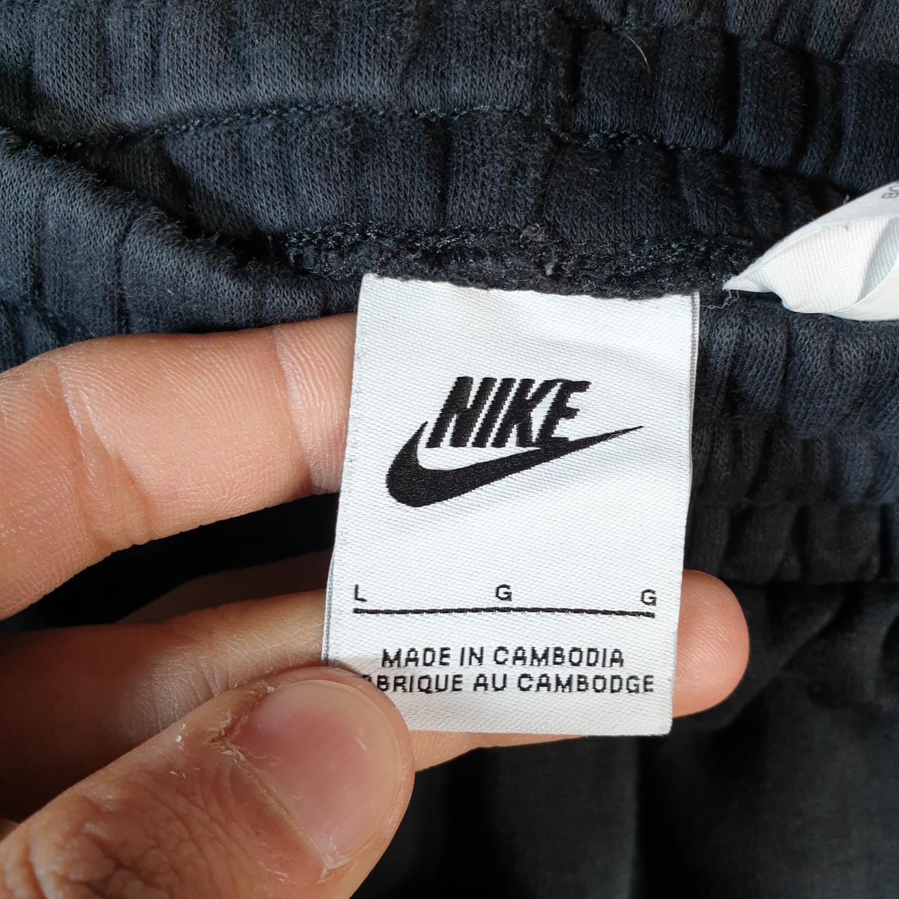 Vintage Nike Club Sweatpant Joggers Womens Large Black Swoosh Sports Tracksuit Big Fish Vintage