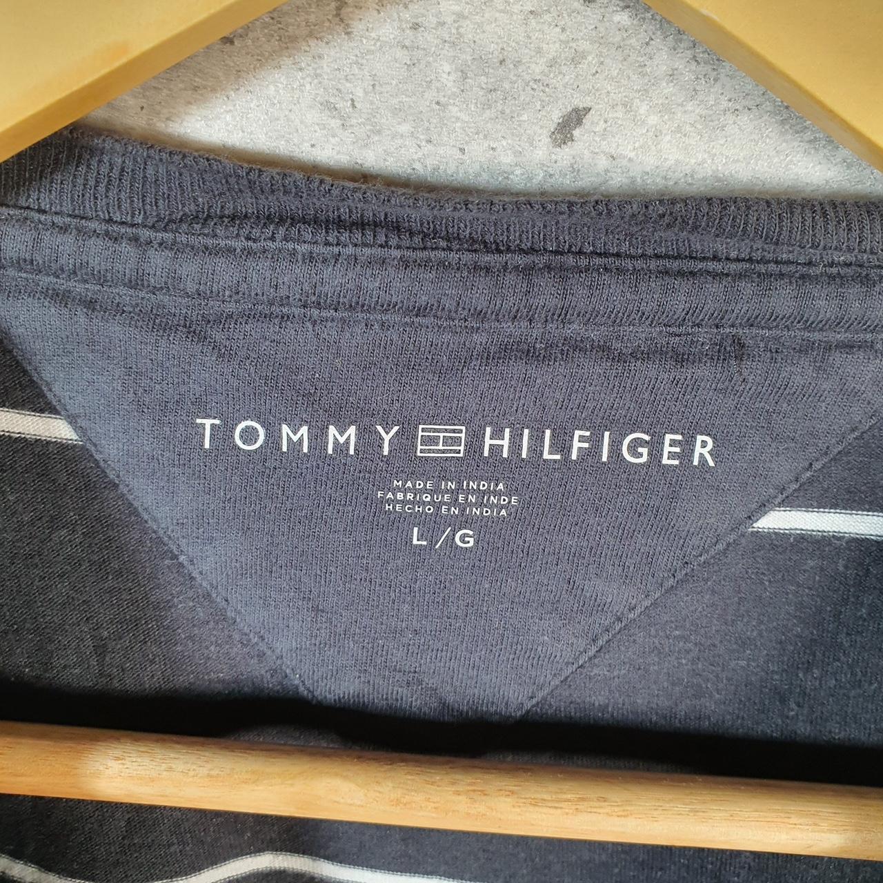 Vintage Tommy Hilfiger T Shirt Men’s Large Black Striped Regular Fit Embroidered Logo