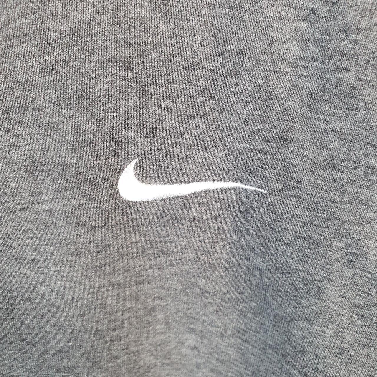 Vintage Nike Club Sweatshirt Men’s Medium Grey Swoosh Y2K Pullover Logo