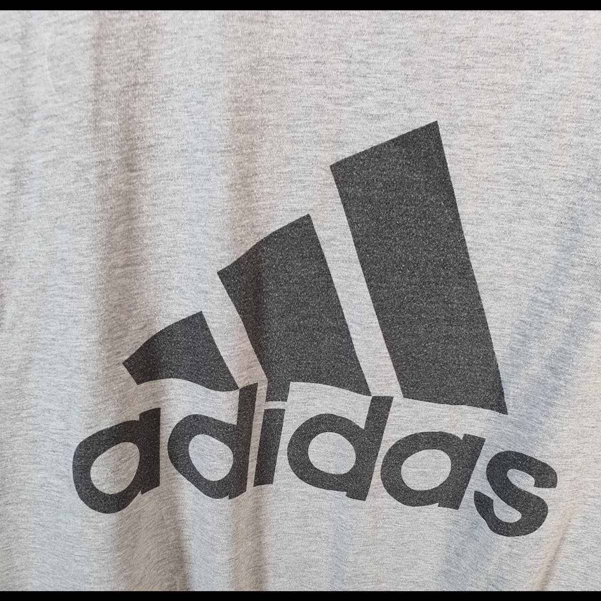Vintage Adidas Golf T Shirt Men’s XL Grey Three Stripes Logo Athletic