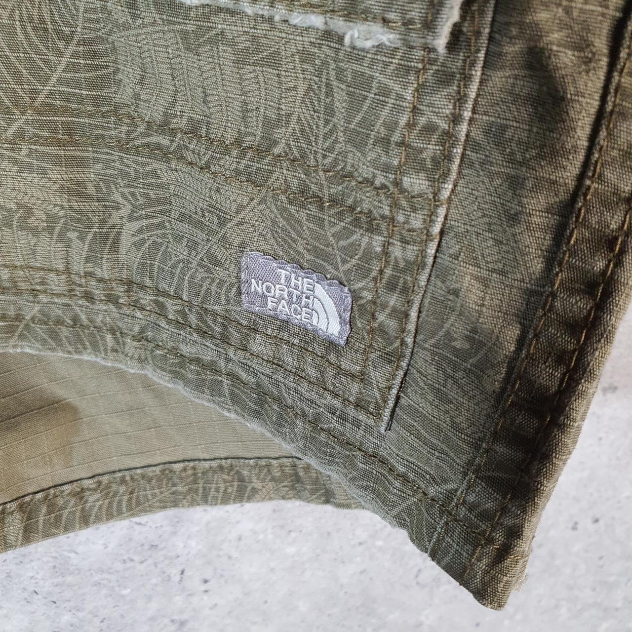 Vintage The North Face TNF Shorts Jorts Chino Cargo Womens UK6 Khaki Green Baggy Cotton
