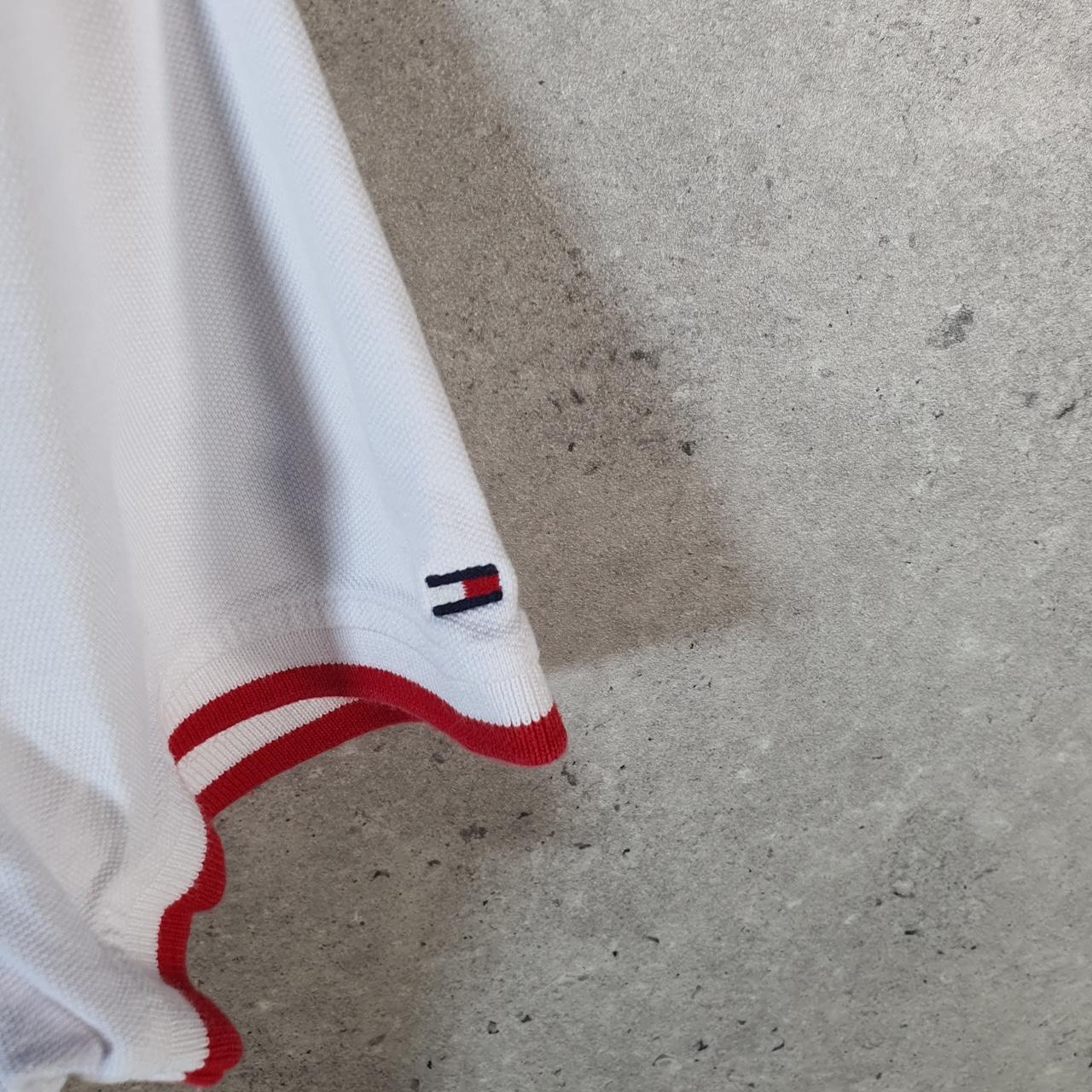 Vintage Tommy Hilfiger Spellout Polo Shirt Men’s Medium White Custom Fit Embroidered Logo