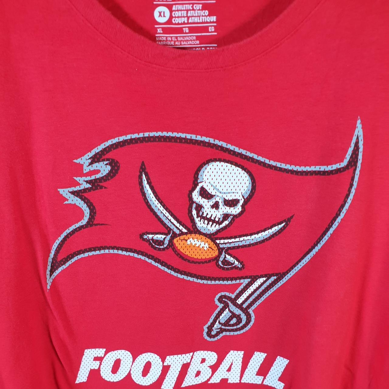 Vintage Nike NFL Tampa Bay Buccaneers T Shirt Men’s XL Red Logo Printed Swoosh Athletic