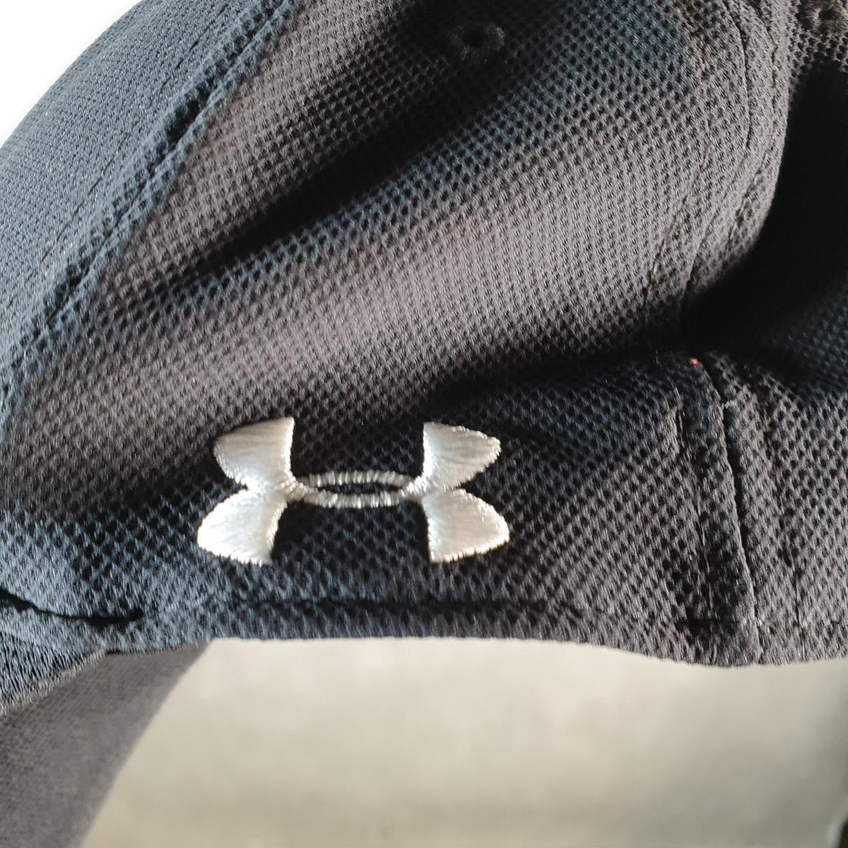 Vintage Under Armour Classic Fit Cap Men’s USA Spellout Athletic Sports Small Medium C8559