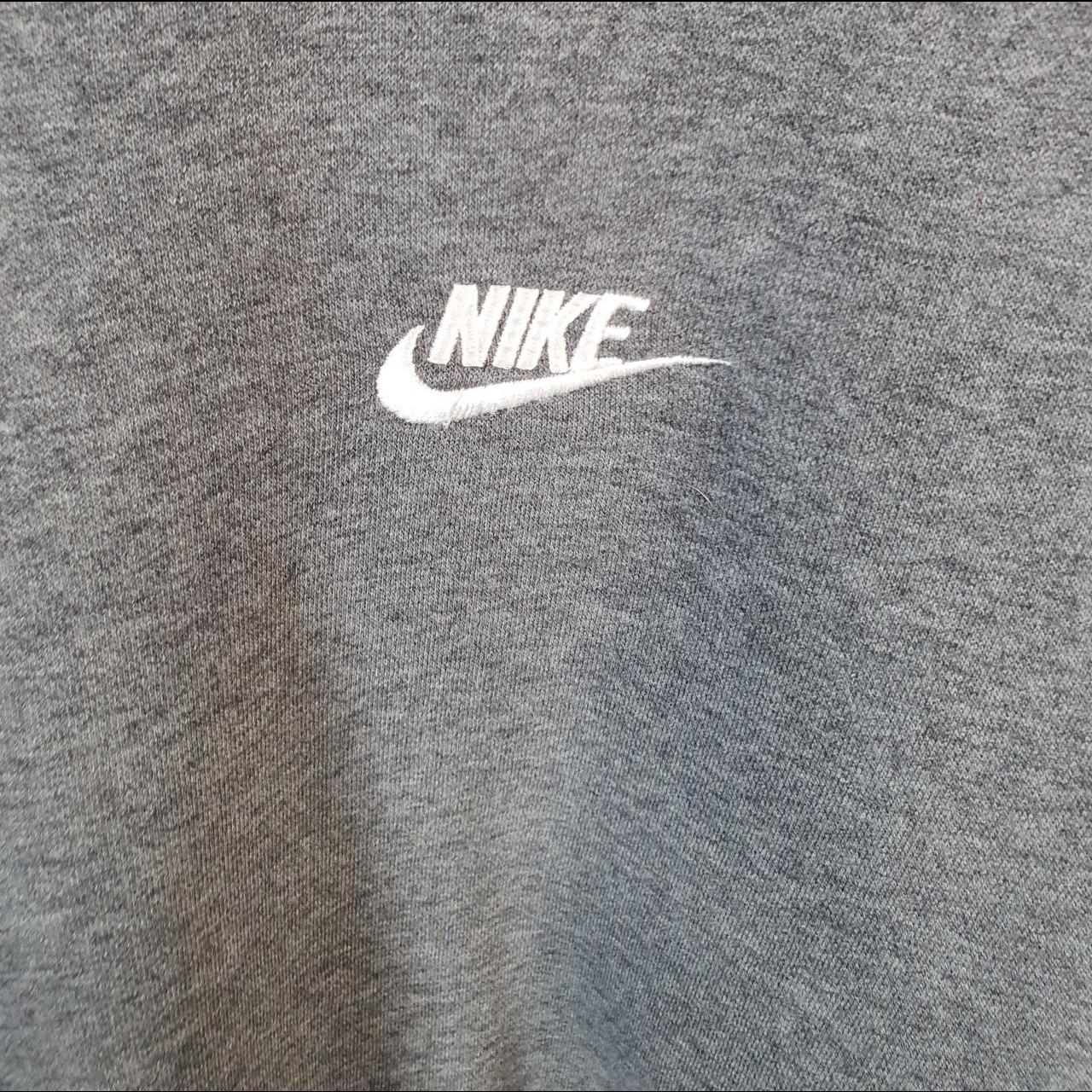 Vintage Nike Club Embroidered Sweatshirt Men’s Medium Grey Swoosh Y2K Pullover