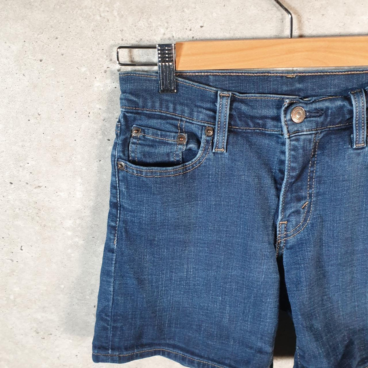 Vintage Levi’s Baggy Shorts Jorts Cargo Womens W26 Blue Relaxed Denim