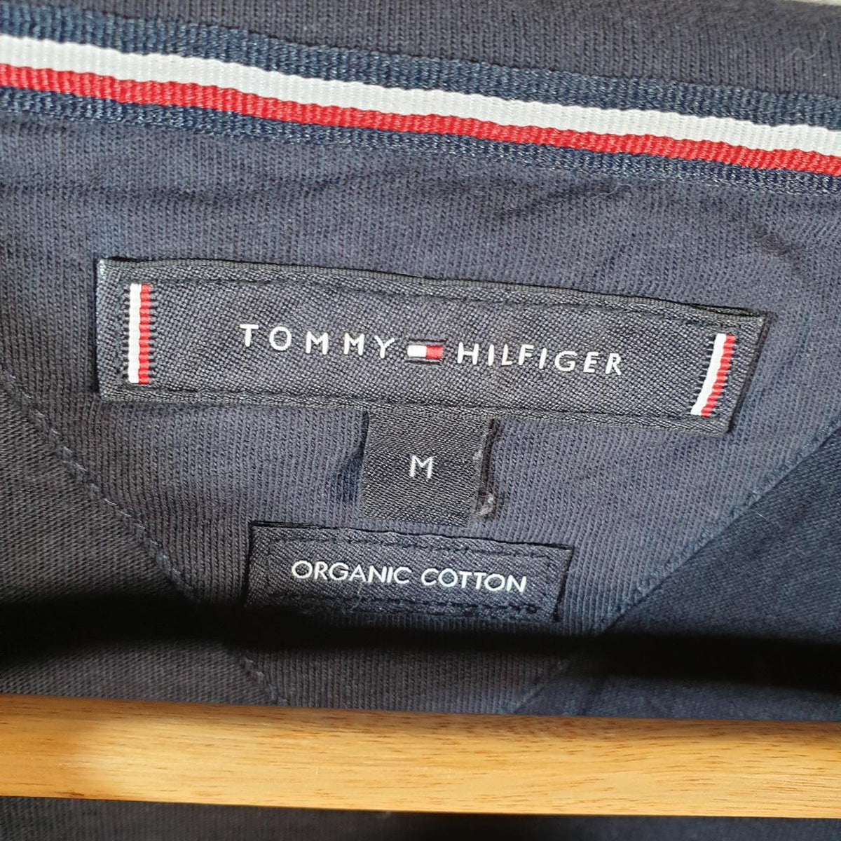 Vintage Tommy Hilfiger Spellout T Shirt Men’s Medium Navy Blue Organic Cotton Logo