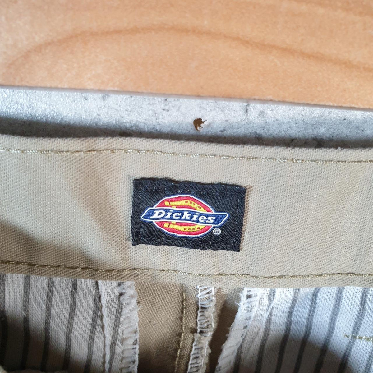 Vintage Dickies Baggy Chino Shorts Jorts Cargo Mens W28 Brown Loose Fit