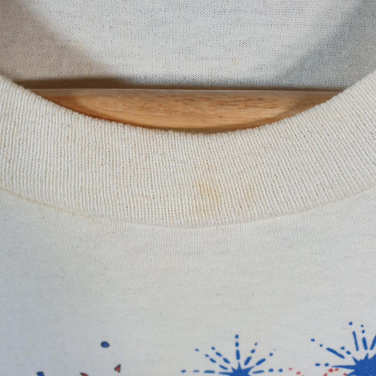 Vintage Fruit of the Loom Stephenville Firecracker 90s Single Stitch T Shirt Men’s Large White C8943