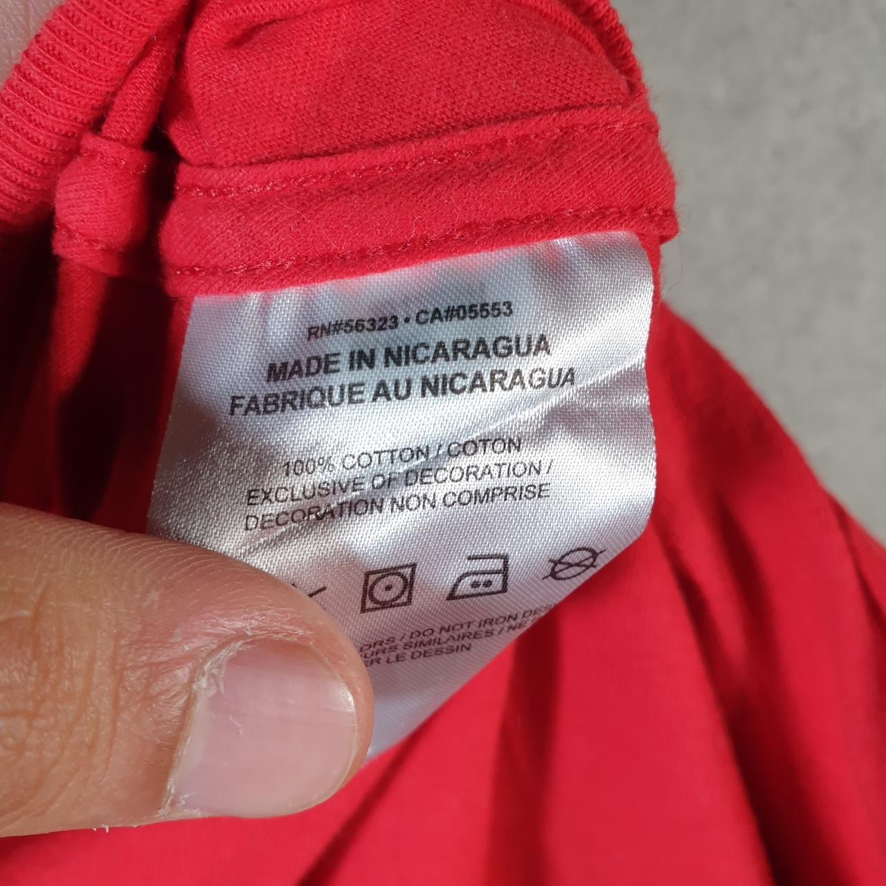 Vintage Nike T Shirt Men’s Medium Red Printed Single Swoosh Logo Athletic C8259