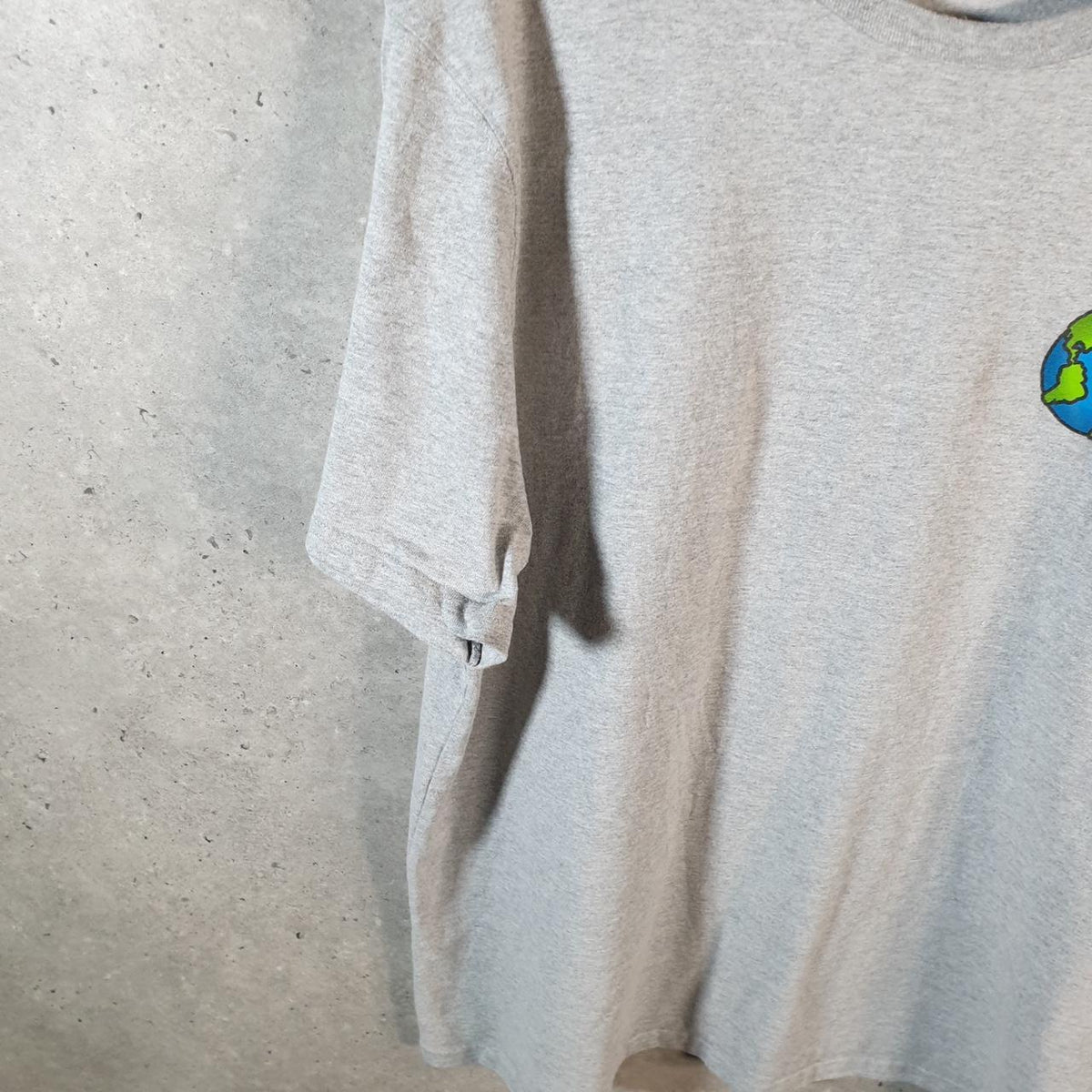 Vintage Champion Alien Logo T Shirt Men’s 2XL Grey American USA Athletic