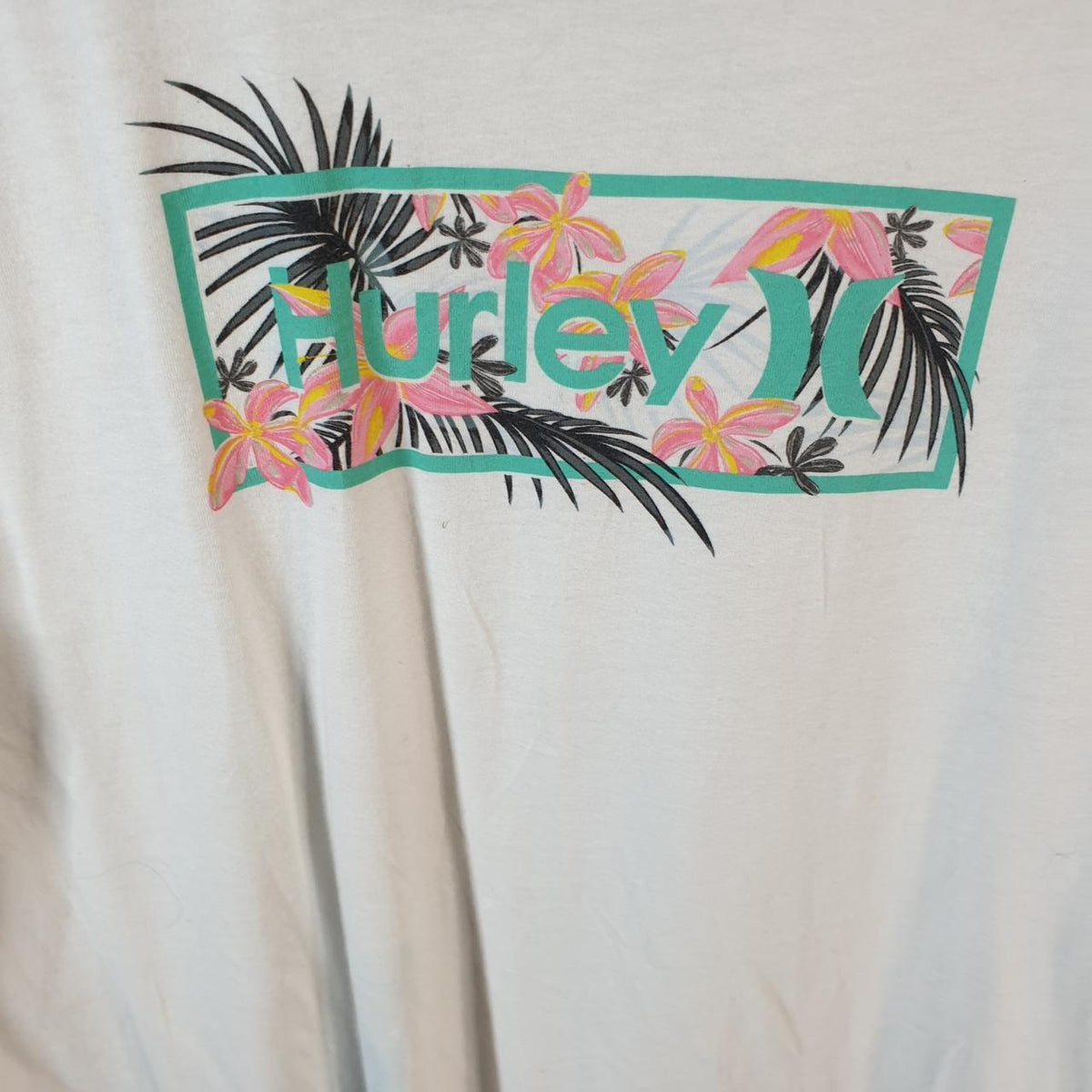 Vintage Hurley Graphic T Shirt Men’s White Medium Casual Sports Logo Athletic