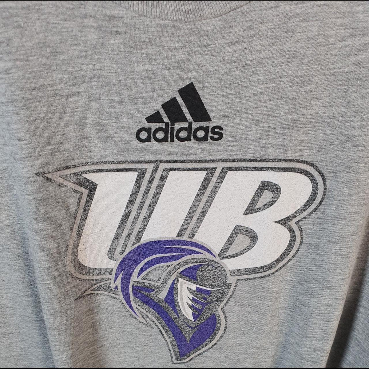Vintage Adidas Amplifier Baltimore Uni T Shirt Men’s XL Grey Three Stripes Logo Athletic
