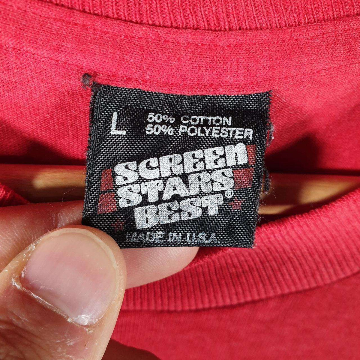 Vintage Screen Stars Best Valentines Day 1992 USA Single Stitch T Shirt Men’s Large Red Big Fish Vintage