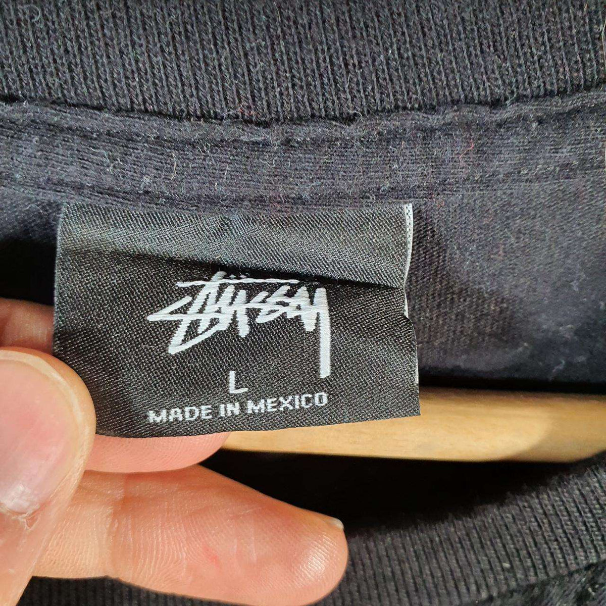 Vintage Stussy Spellout Printed Printed T Shirt Men’s Large Black Graphic Short Sleeve Big Fish Vintage