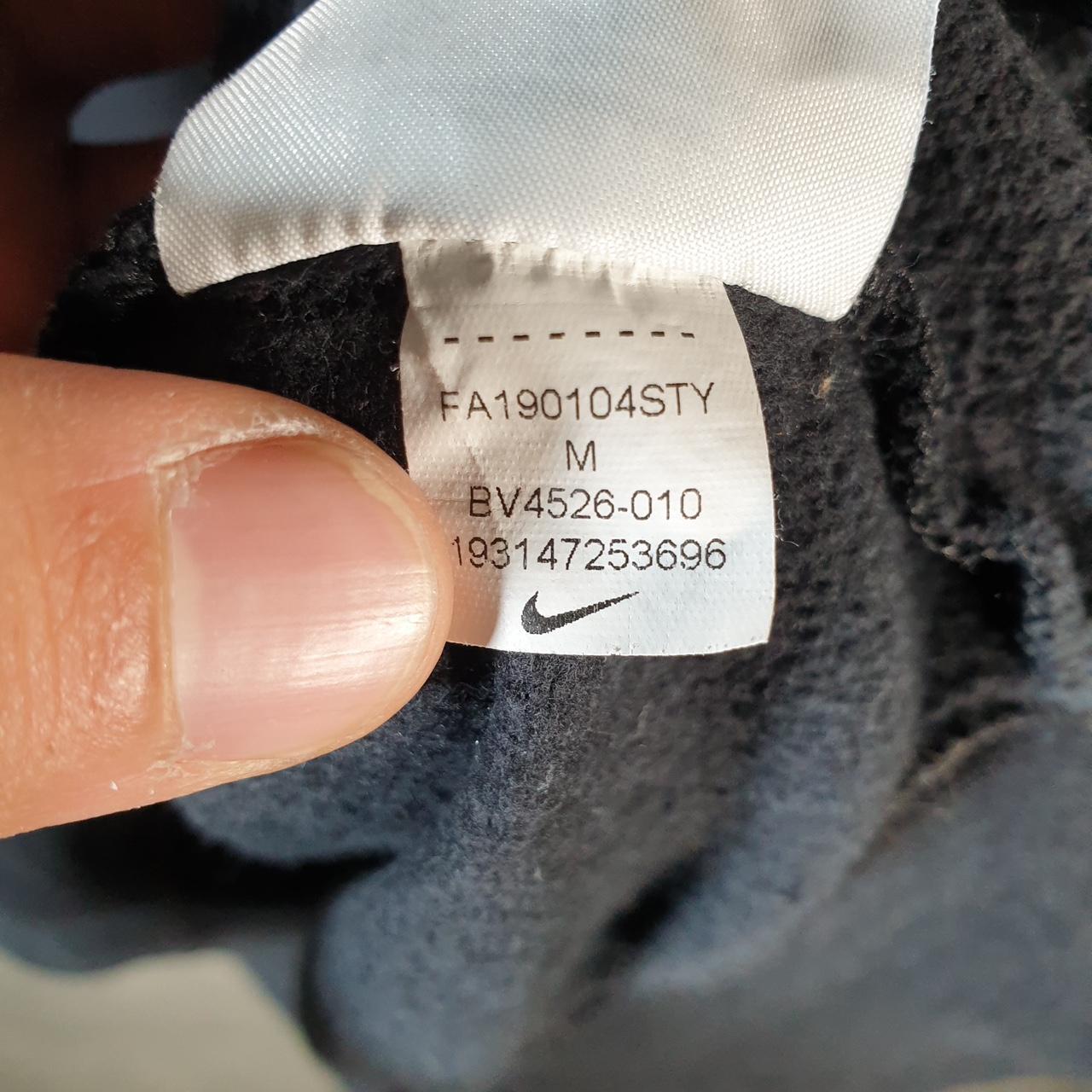 Vintage Nike Club Hoodie Womens Medium Black Swoosh Y2K Pullover Sweatshirt Logo