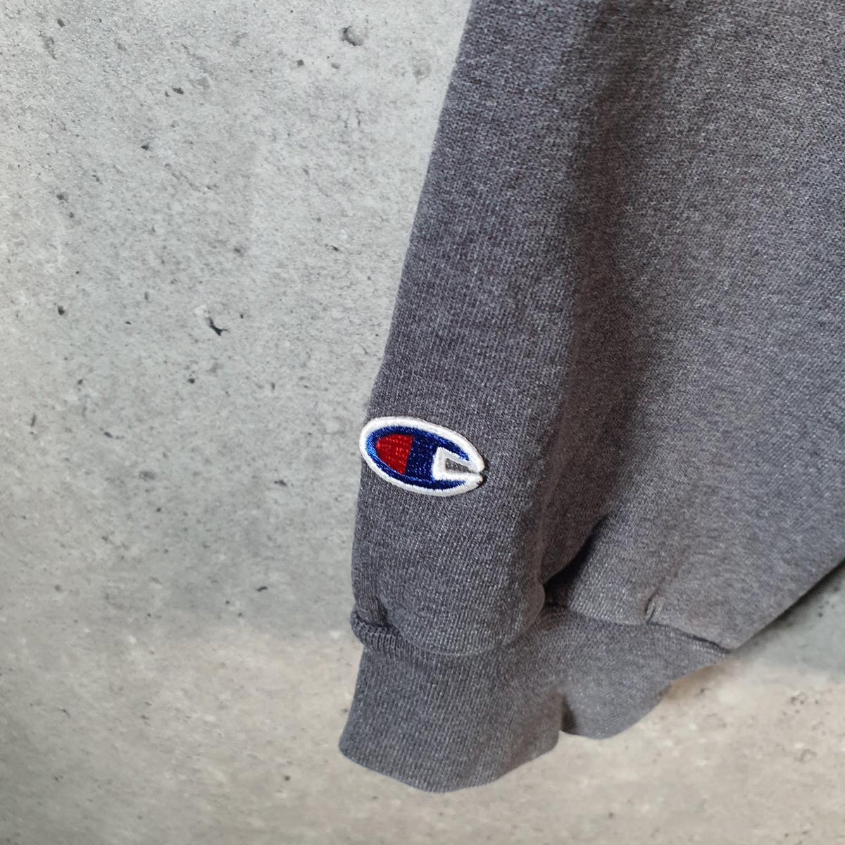 Vintage Champion Hoodie Men’s Medium Grey Pro Sport Pullover Bergenfield Wrestling