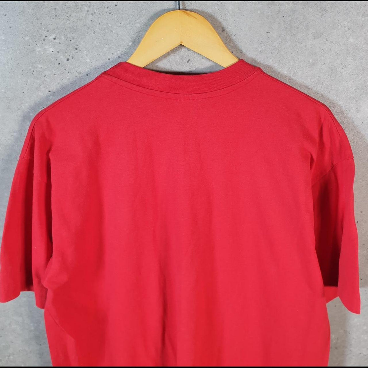 Vintage Hanes Douglas Tunnel Express 90s USA Single Stitch T Shirt Men’s XL Red C9429