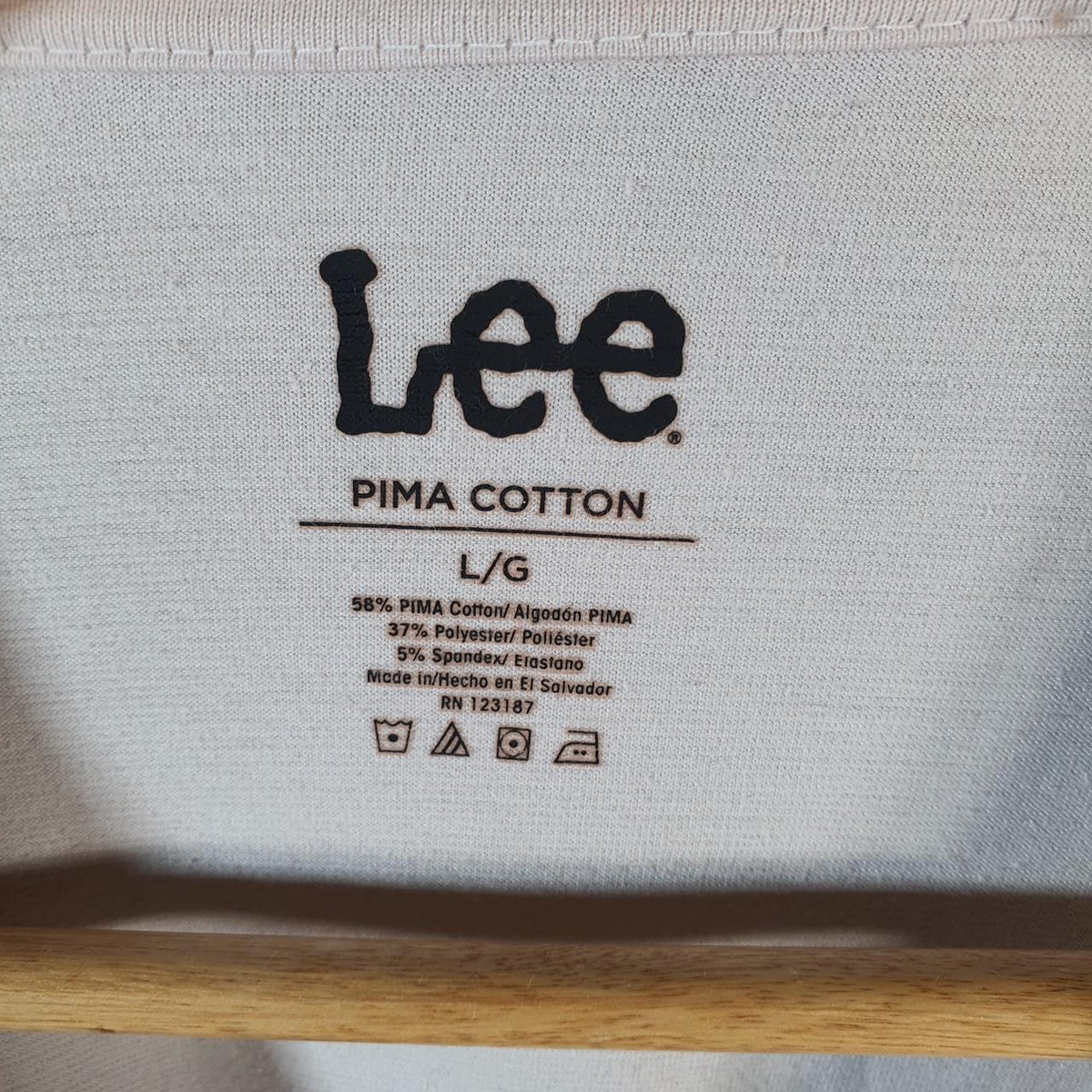 Vintage Lee Pima Cotton T Shirt Men’s Large White Casual Sports Logo Athletic