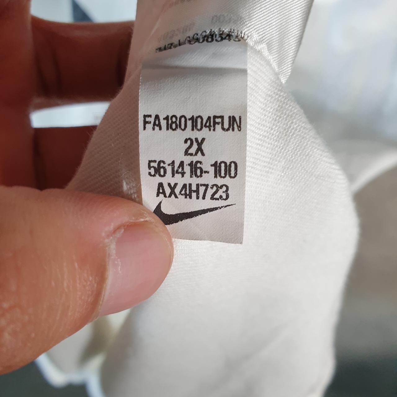 Vintage Nike Dri Fit Club Spellout T Shirt Men’s 2XL White Logo Swoosh Athletic