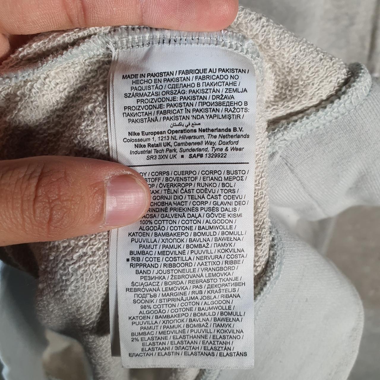 Vintage Nike Club Hoodie Men’s Medium Grey Swoosh Y2K Pullover Sweatshirt Logo