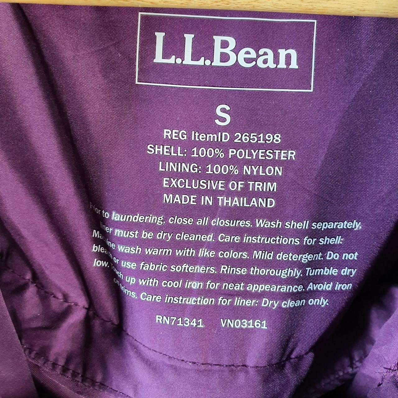 Vintage L.L. Bean Outdoors Nylon Jacket Mens Small Burgundy Waterproof Hooded