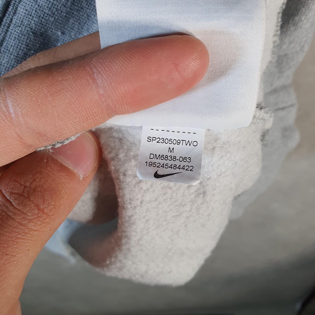 Vintage Nike Club Hoodie Womens Medium Grey Centre Swoosh Y2K Pullover Logo