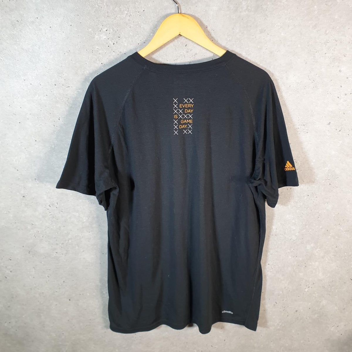 Vintage Adidas Ultimate Exos T Shirt Shirt Men’s XL Black Three Stripes Logo Athletic C9703