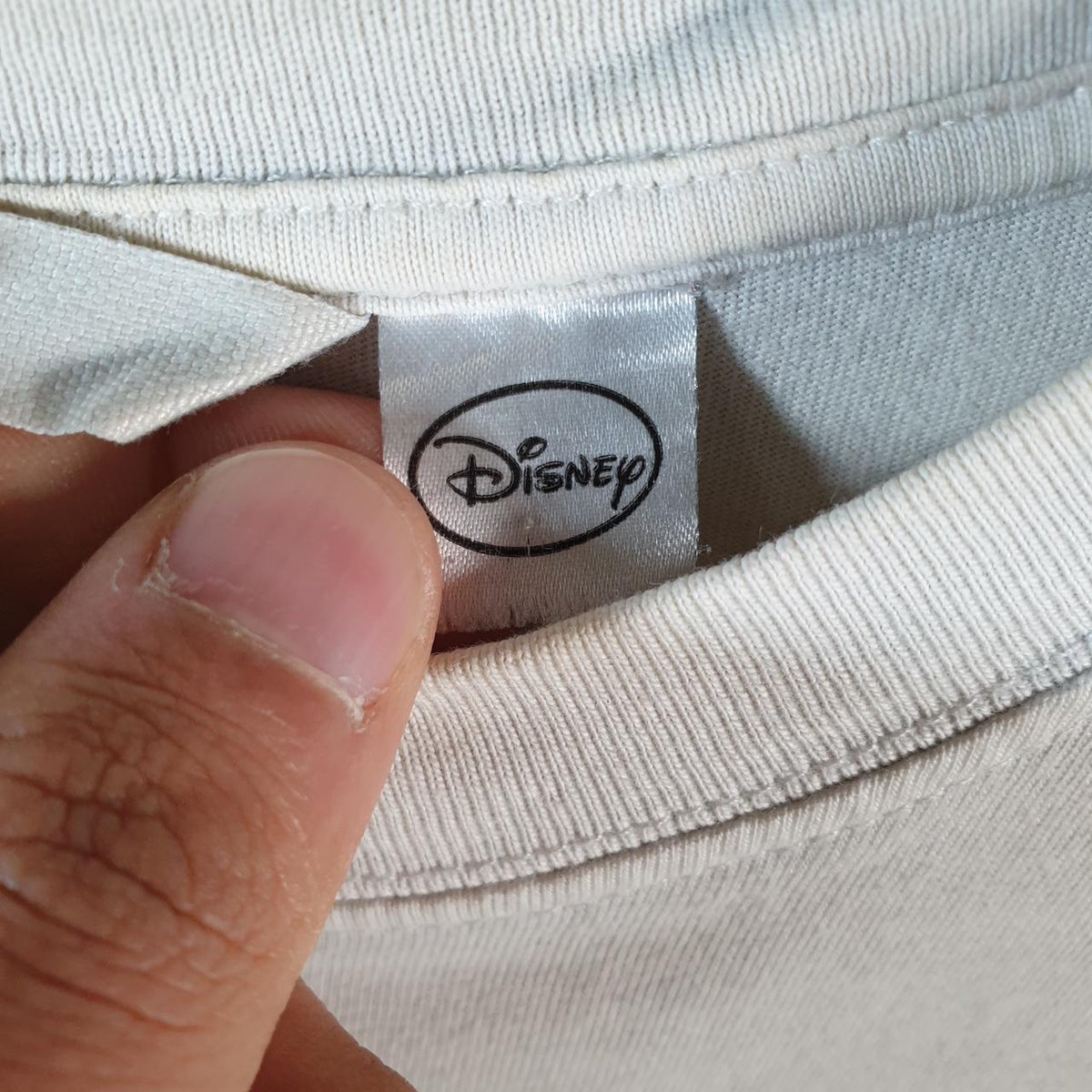 Vintage H&M California Athletics Disney Land Mickey Mouse T Shirt Men’s Medium White Logo