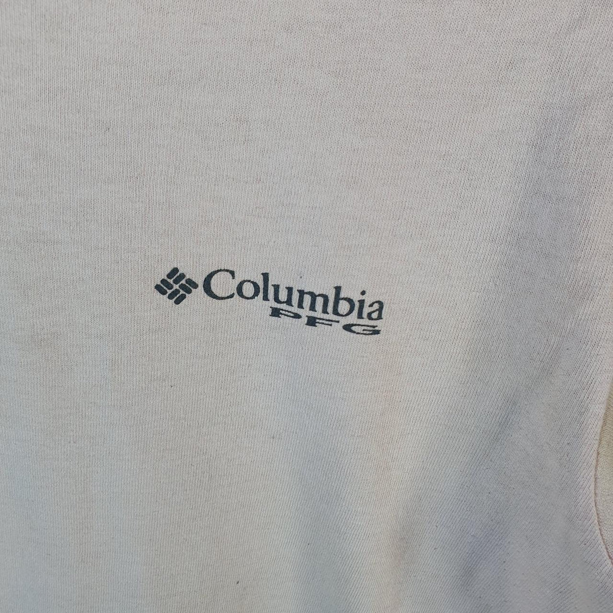 Vintage Columbia Performance Fishing Gear T Shirt Shirt Men’s Medium Pink Logo Athletic