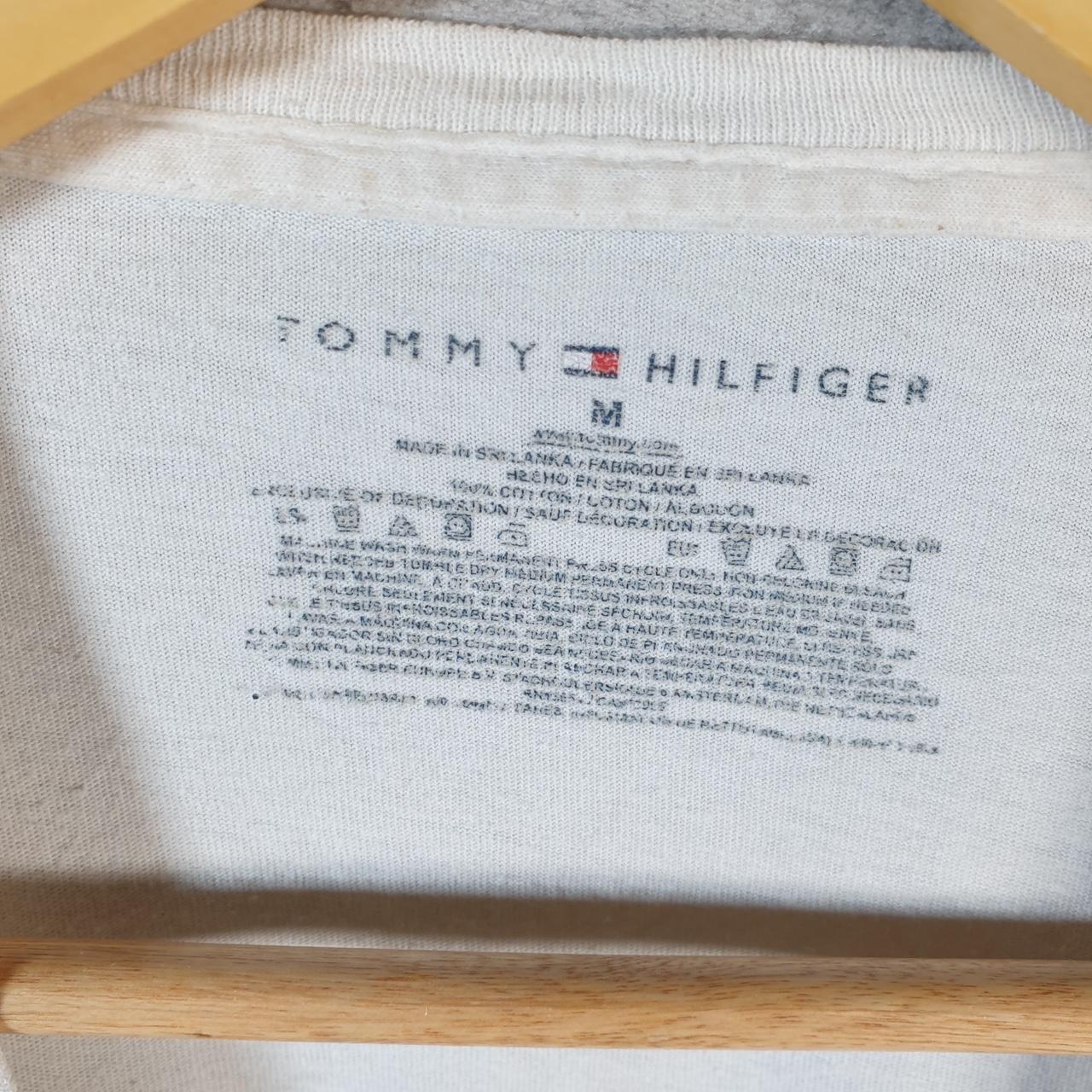 Vintage Tommy Hilfiger T Shirt Men’s Medium White Classic Fit Embroidered Logo