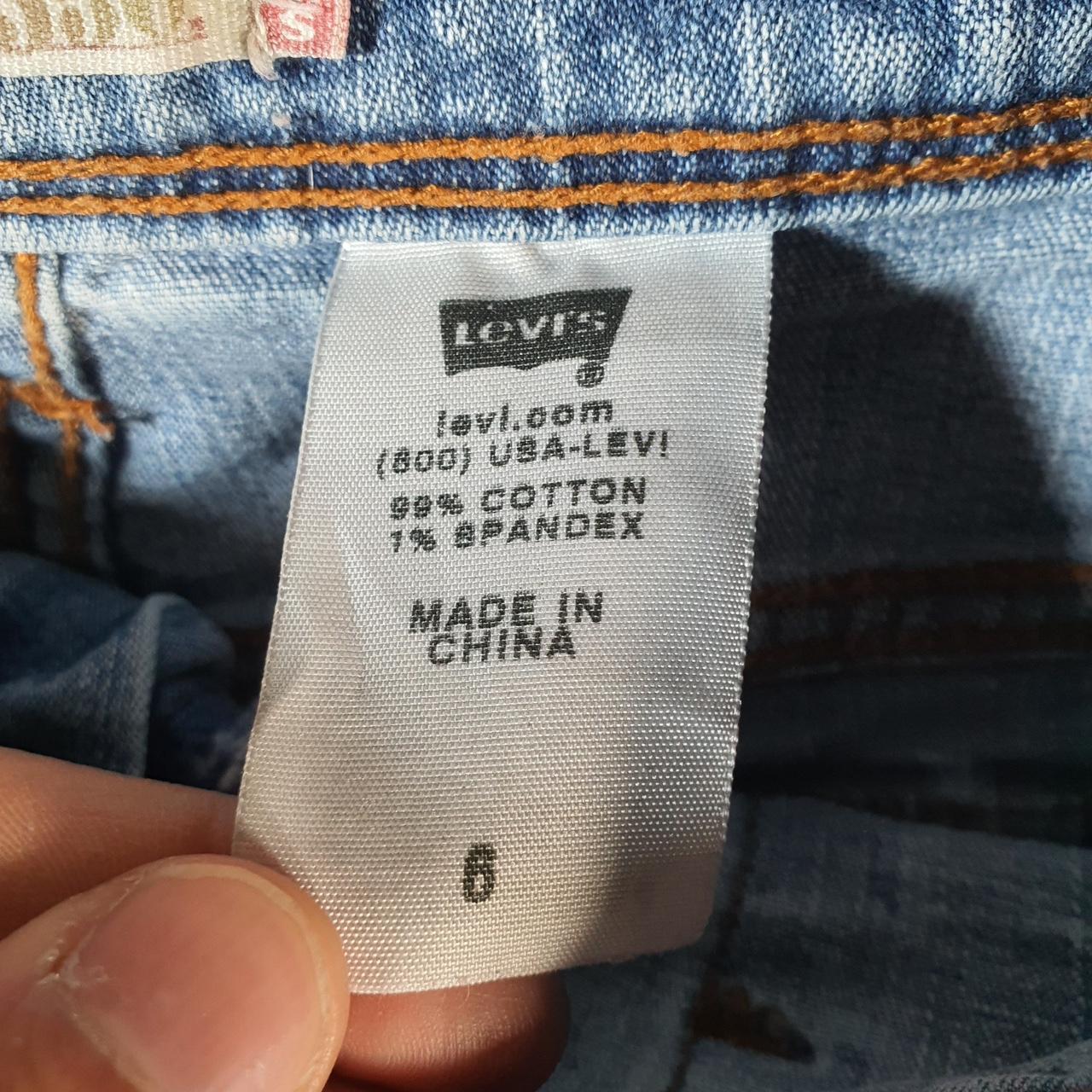 Vintage Levi’s Cut Off Baggy Shorts Jorts Cargo Womens W28 Blue Relaxed Denim