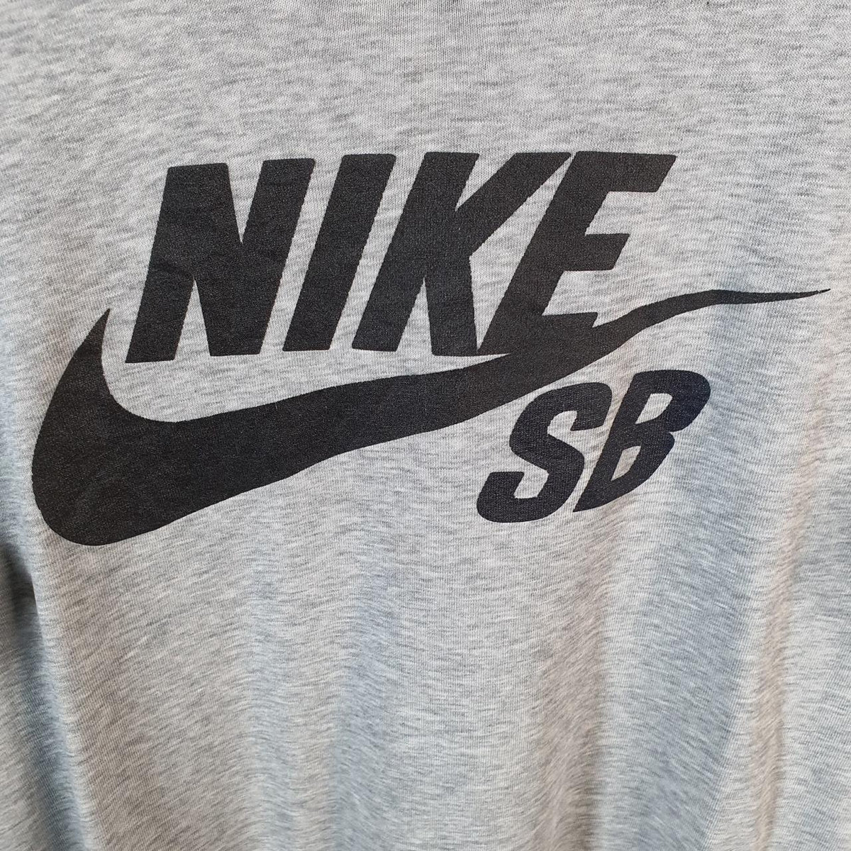 Vintage Nike SB Dri Fit Spellout T Shirt Men’s Medium Grey Logo Swoosh Athletic