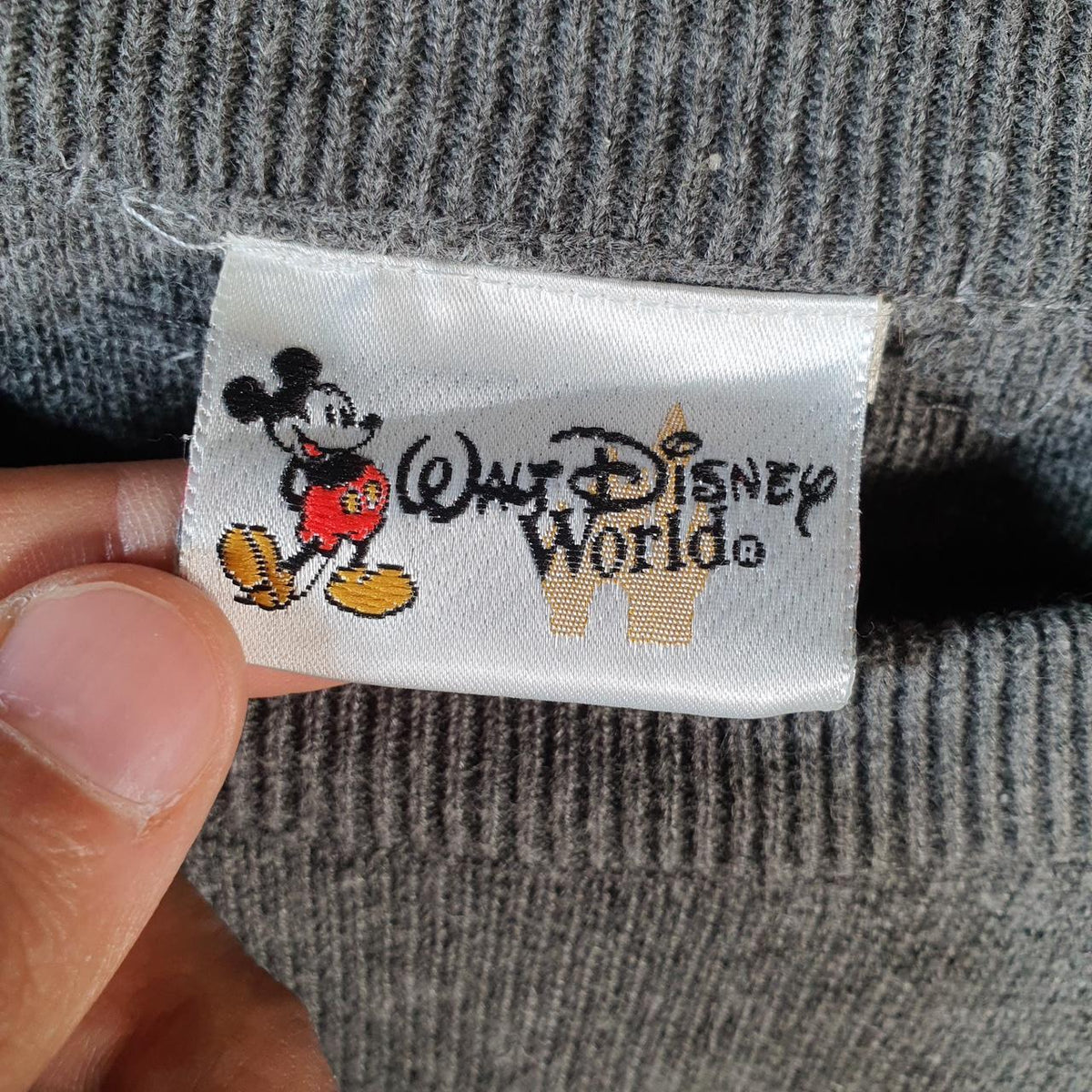 Vintage Walter Disney World Mickey Mouse Knit Sweatshirt Mens XL Grey Logo Winter