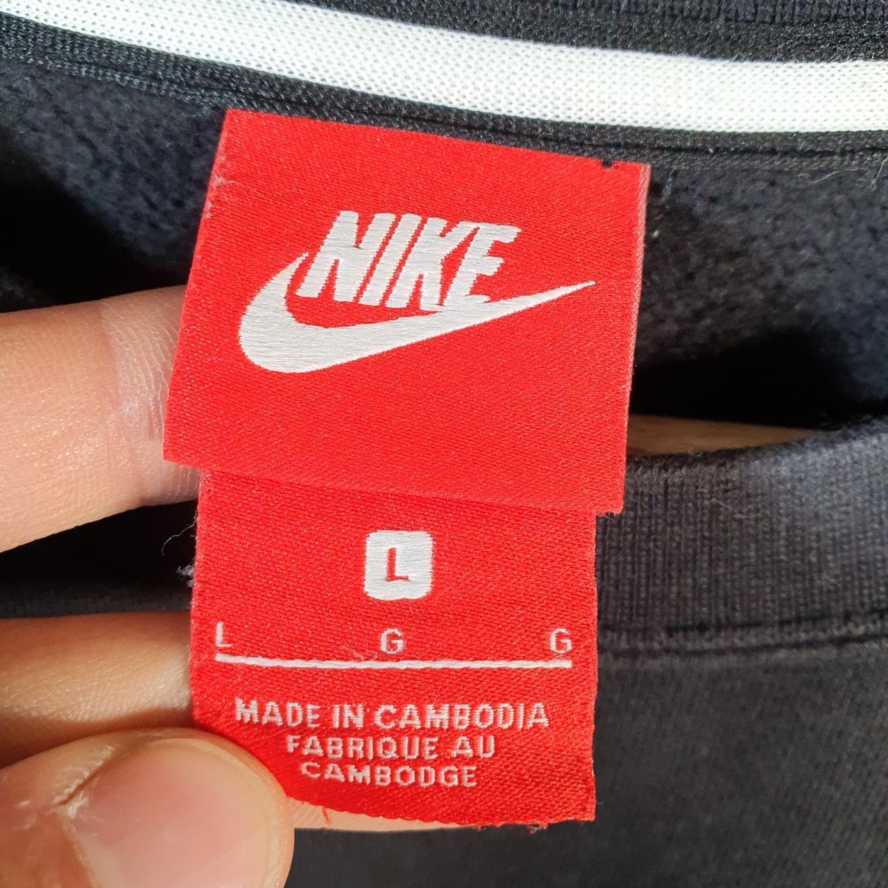 Vintage Nike Air Sweatshirt Men’s Large Black Swoosh Y2K Pullover Logo