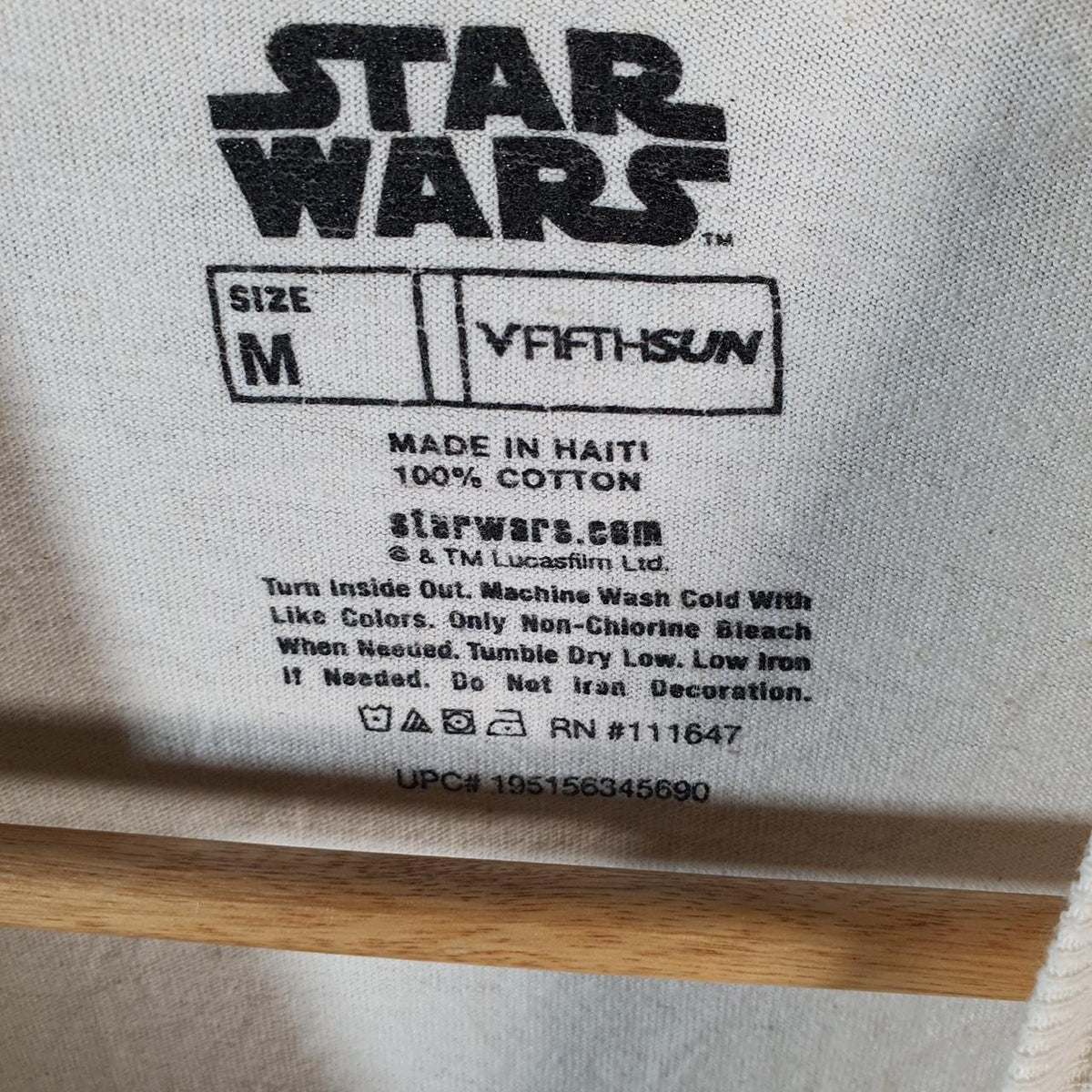 Vintage Star Wars Yoda T Shirt Shirt Men’s Medium White Logo Graphic Spellout