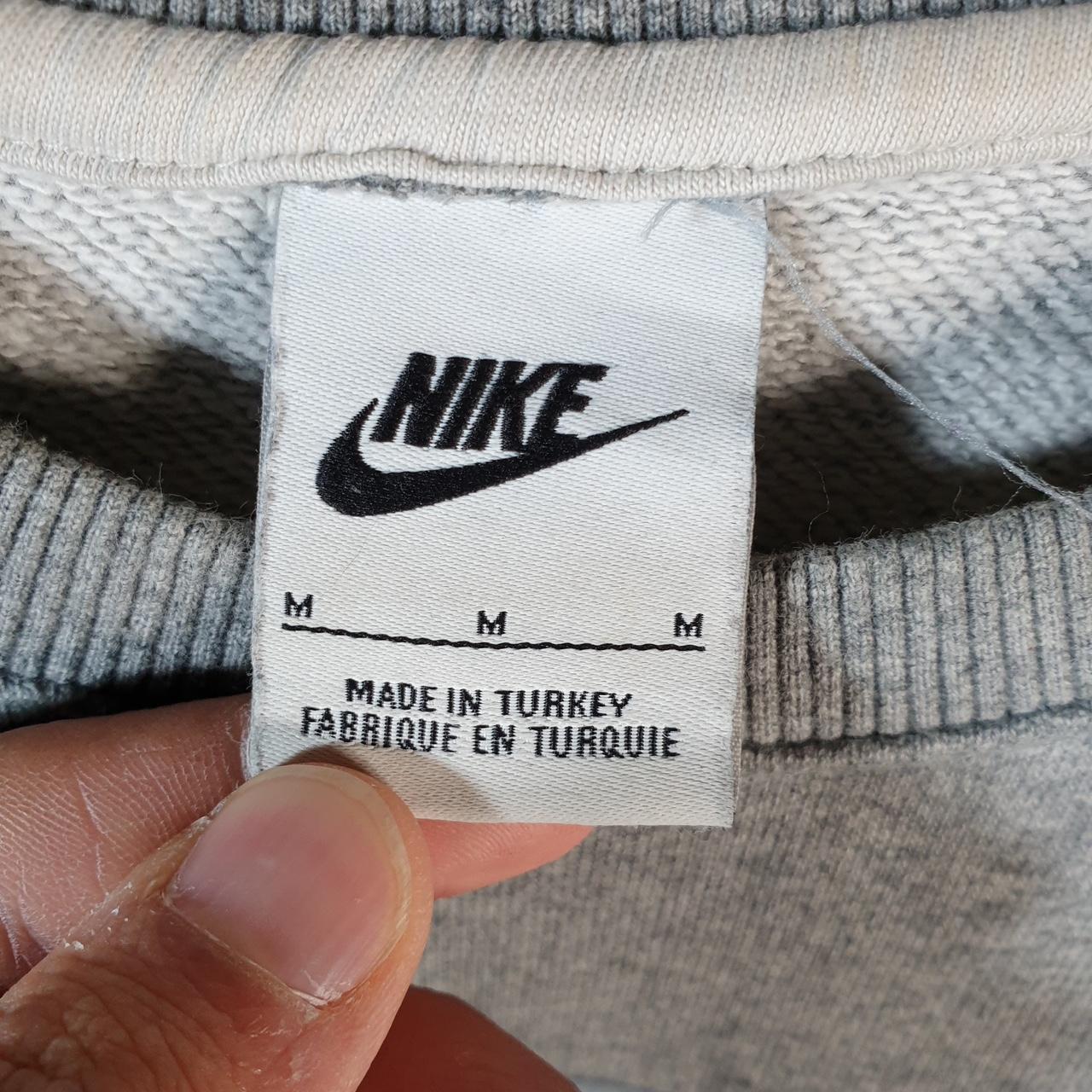 Vintage Nike Spellout Sweatshirt Womens Medium Grey Swoosh Y2K Pullover