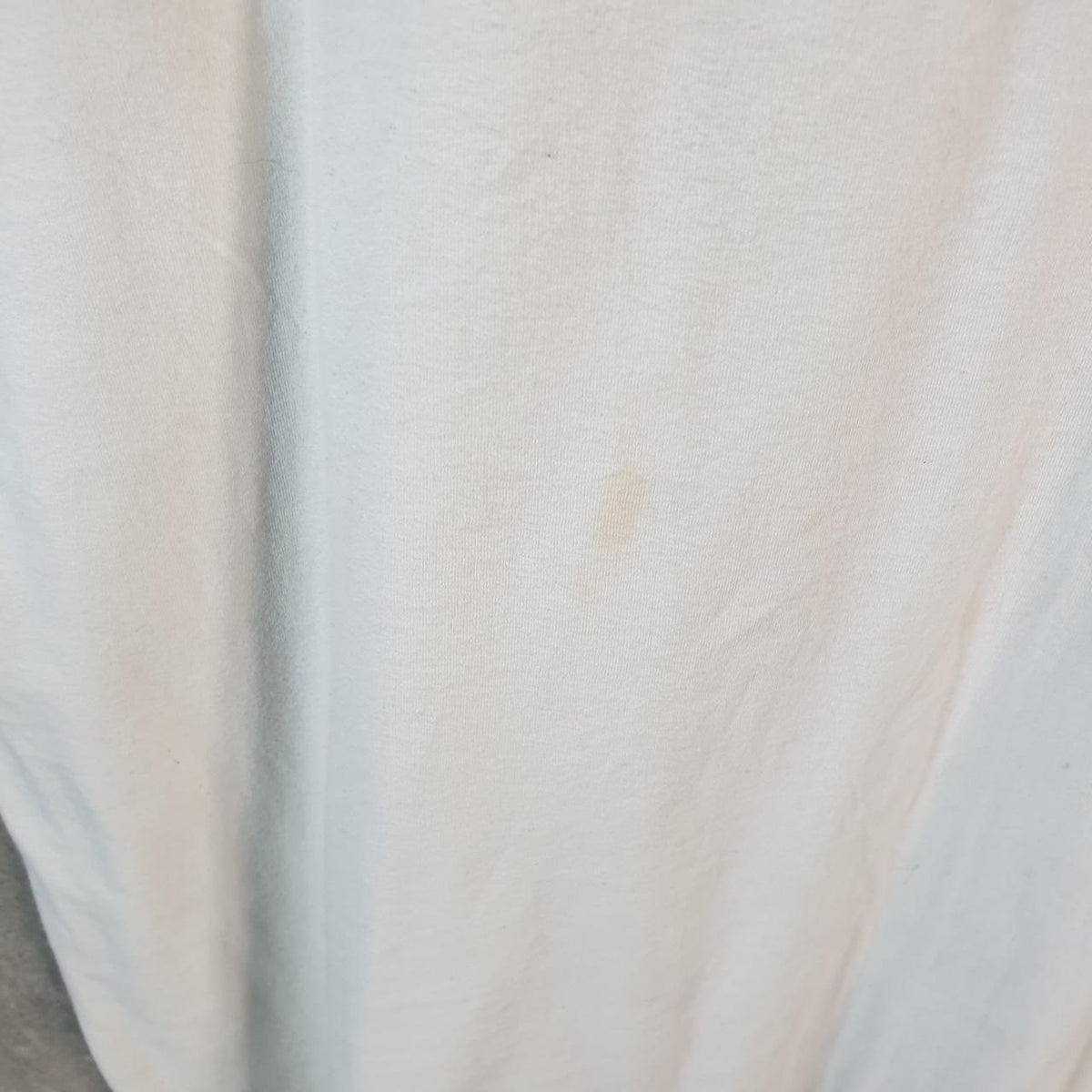 Vintage Tommy Hilfiger T Shirt Men’s Large White Classic Fit Embroidered Logo