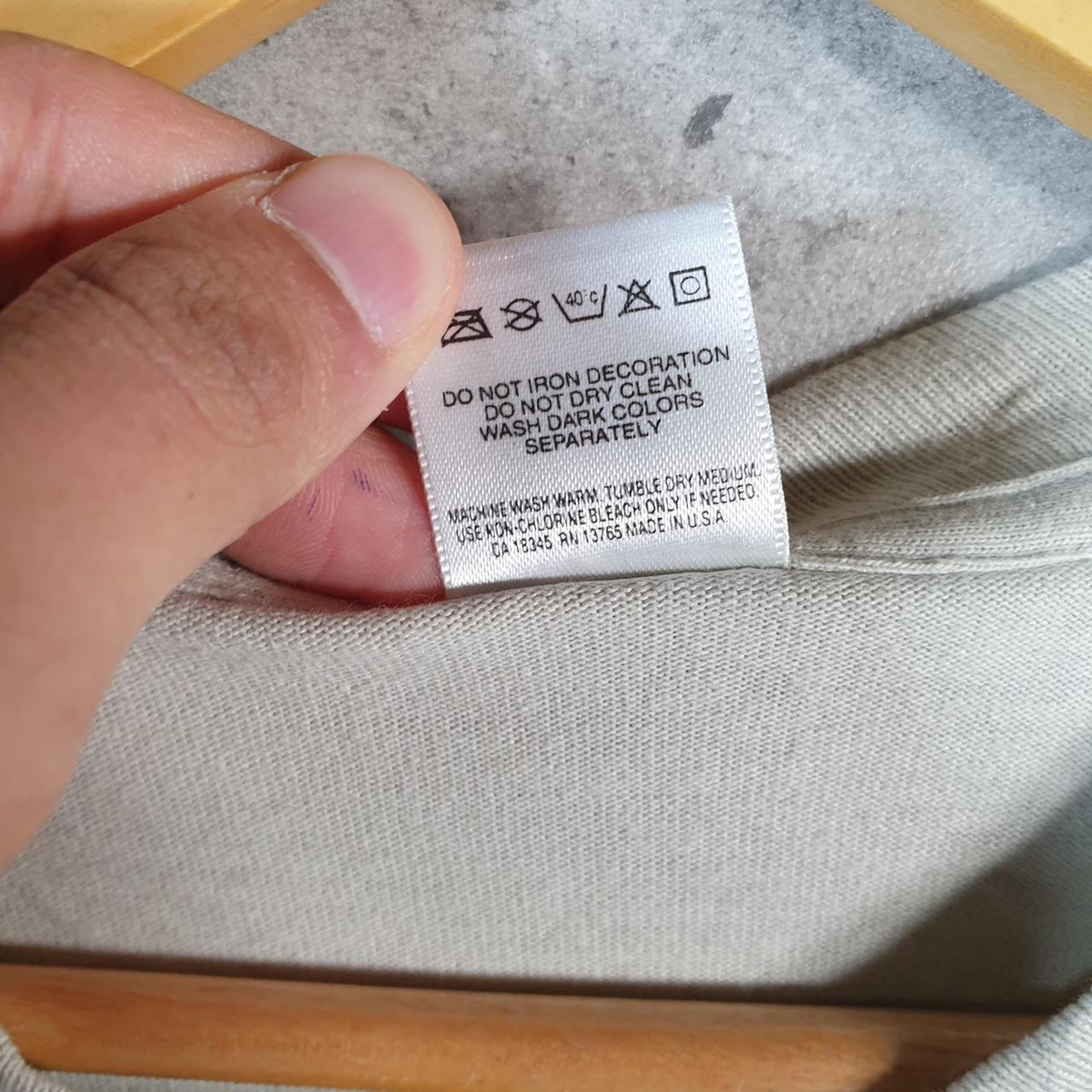 Vintage Fruit of the Loom Erin Mills Mall Walker 90s Single Stitch T Shirt Men’s 2XL Grey C7904