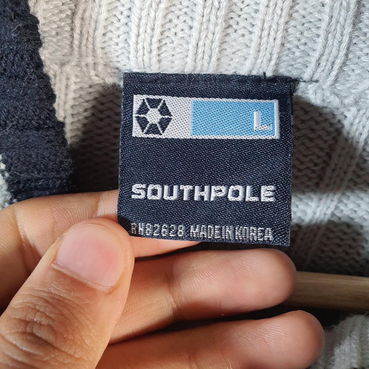 Vintage SouthPole Y2K Spellout Knit Sweater Jumper Mens Large Grey Striped Pullover Hip Hop