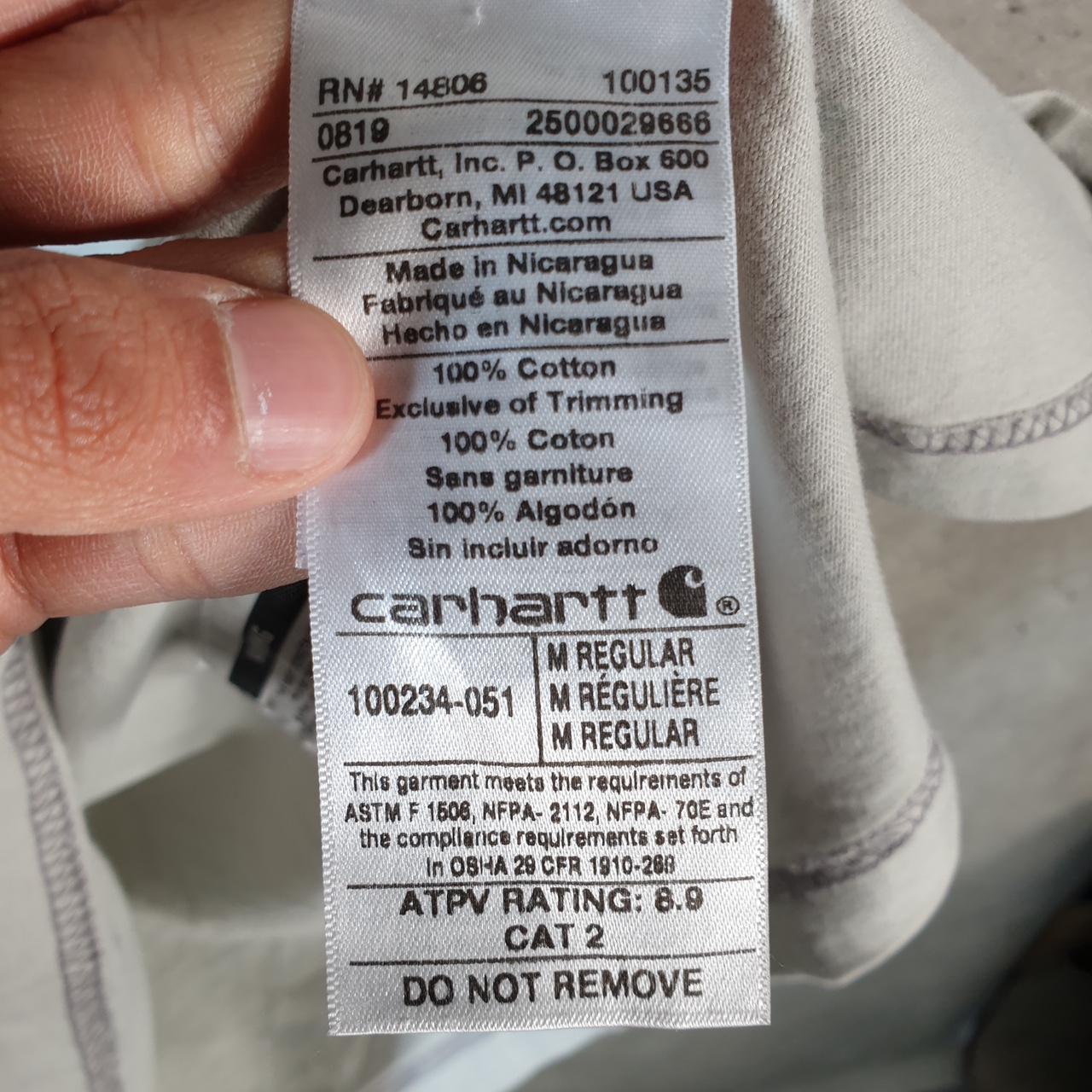 Vintage Carhartt Pocket T Shirt Men’s Medium Beige Workwear Chore Utility Loose Fit C9329