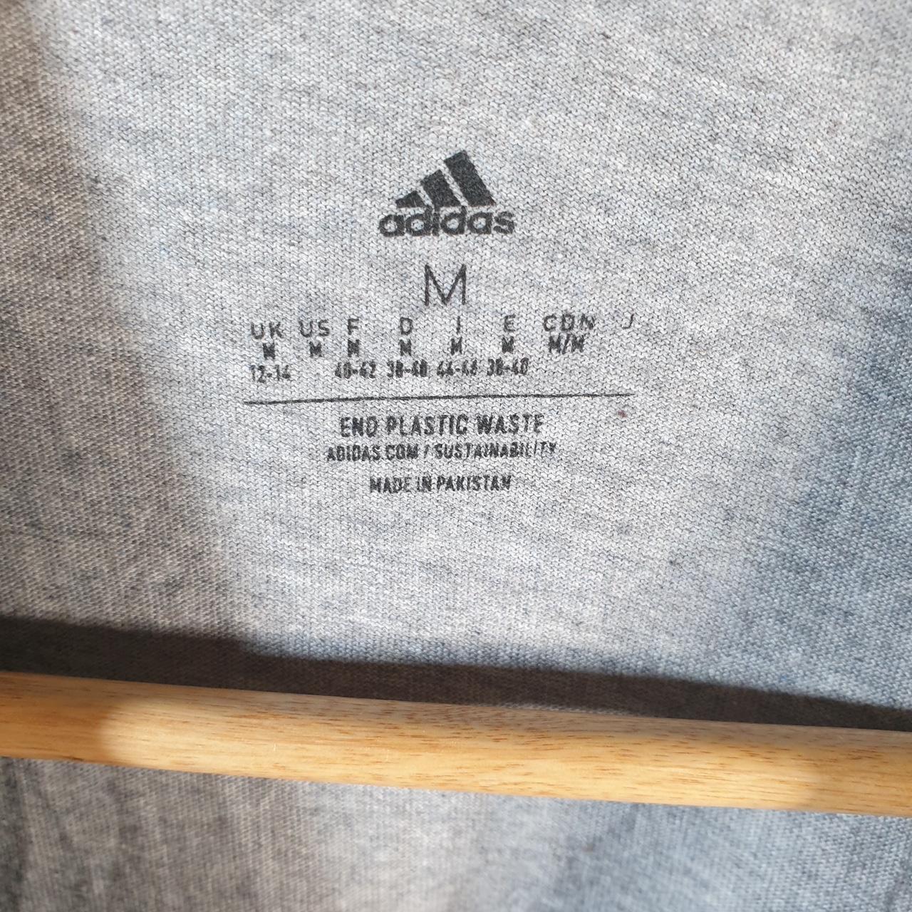 Vintage Adidas Spellout T Shirt Womens Medium Long Grey Three Stripes Logo Athletic