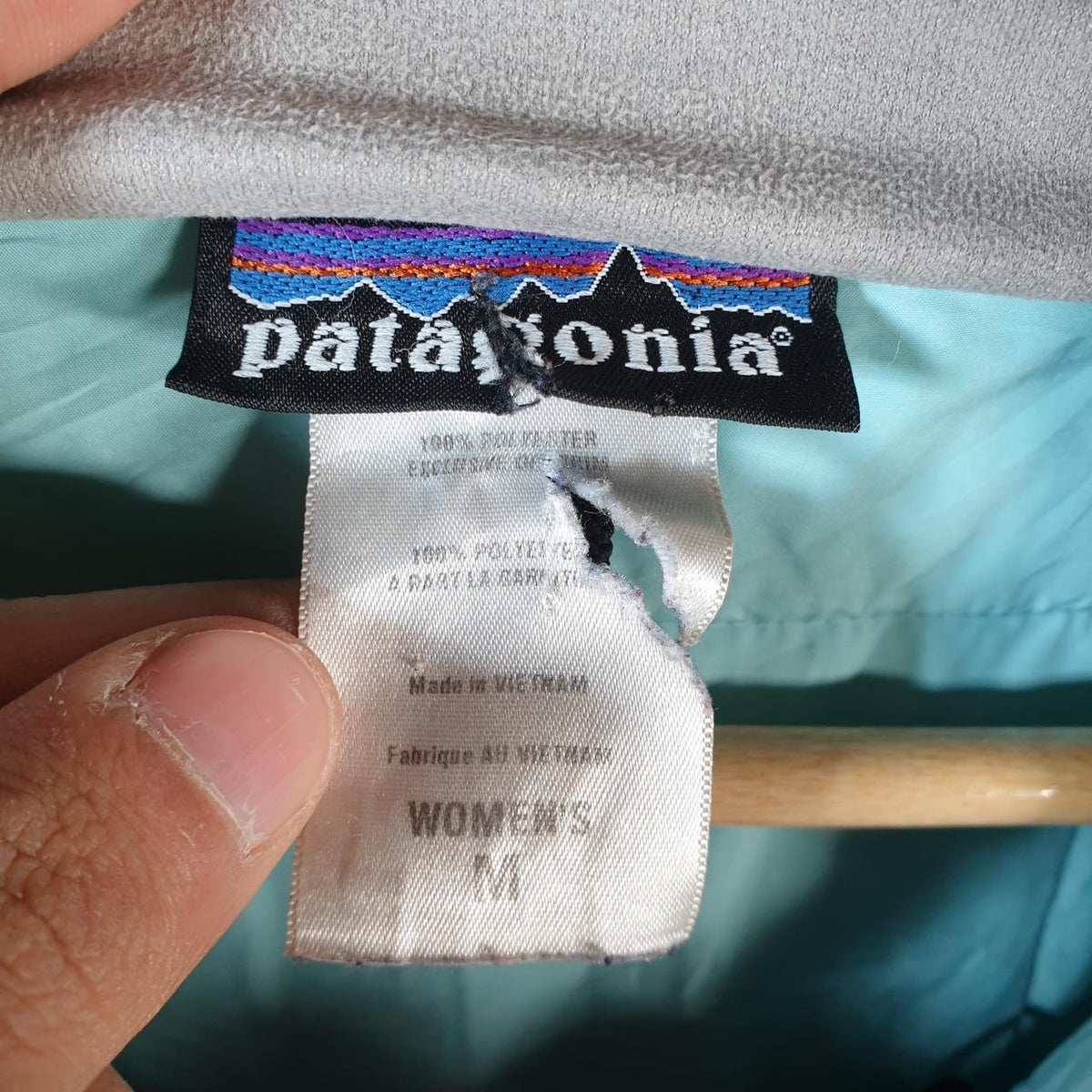 Vintage Patagonia Snow Penguin Winter Rain Jacket Women Large Blue Full Zip Windbreaker Big Fish Vintage