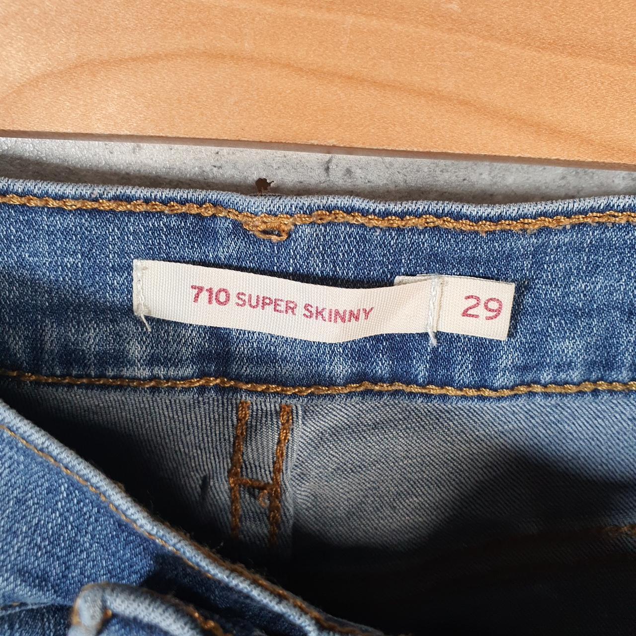 Vintage Levi’s 710 Cut Off Skinny Shorts Jorts Cargo Womens W29 Blue Relaxed Denim