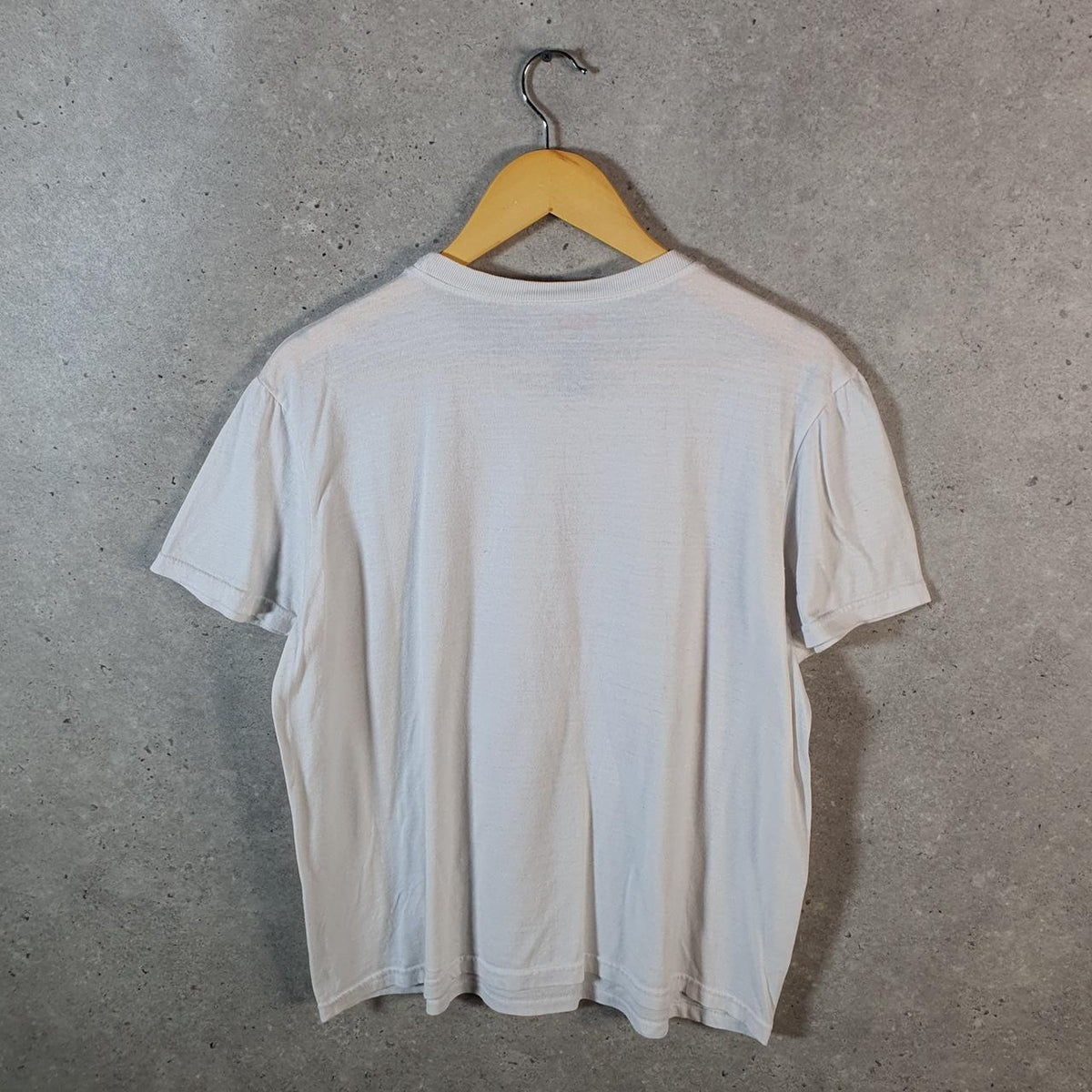 Vintage Levis Spellout T Shirt Shirt Men’s Large White Logo Athletic Casual