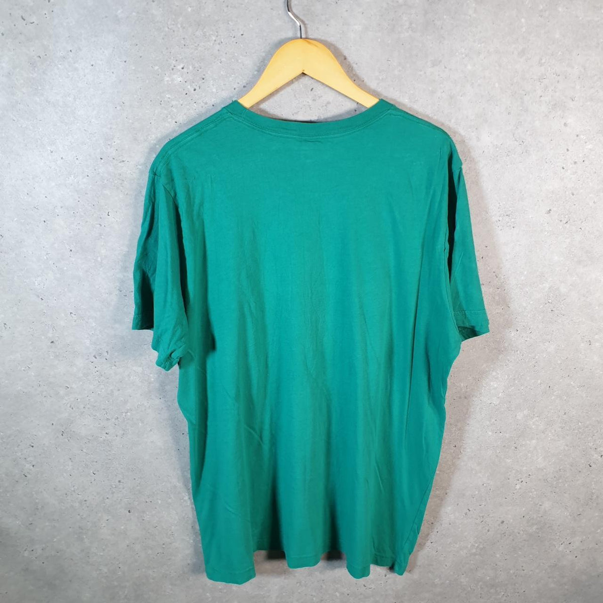 Vintage Disney Land Mickey Mouse T Shirt Shirt Men’s  Large Green Graphic Cartoon C9910