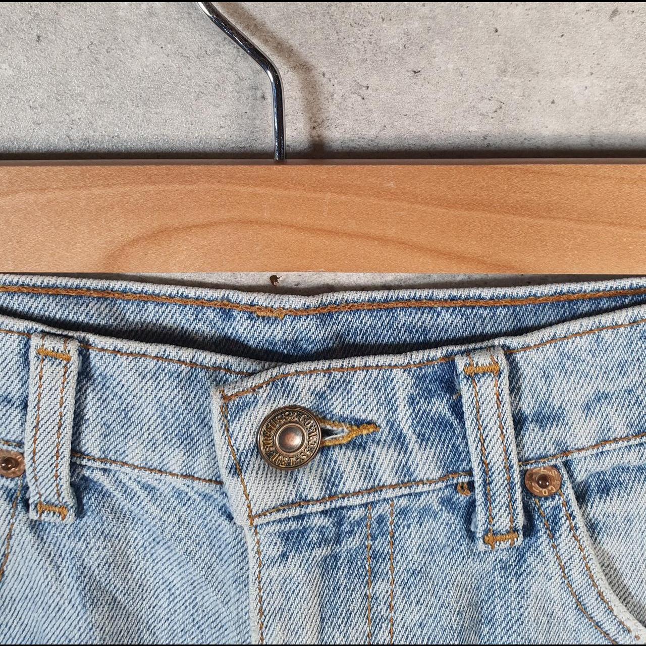 Vintage Levi’s Cut Off Baggy Shorts Jorts Cargo Womens W28 Blue Relaxed Denim