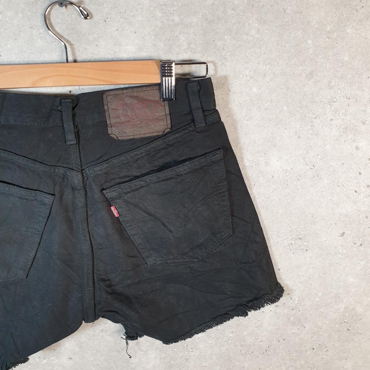 Vintage Levi’s 501 Baggy Shorts Jorts Cargo Womens W28 Black Relaxed Denim